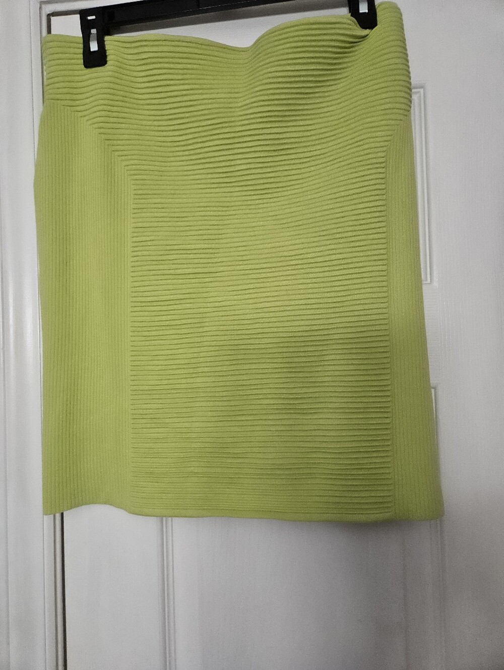Fitted Ribbed Lime Green Women’s Pencil Skirt,body Contour.